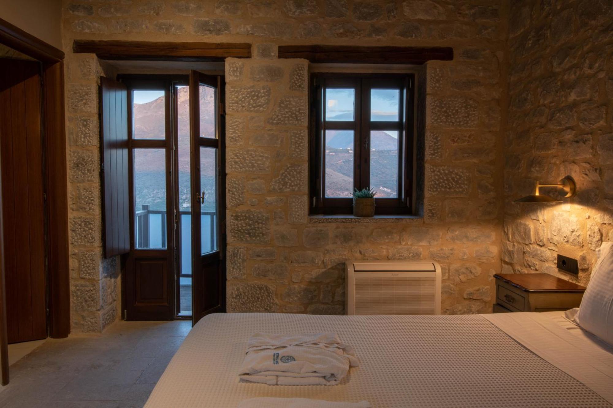 Petra & Fos Boutique Hotel & Spa Ítilo Kültér fotó